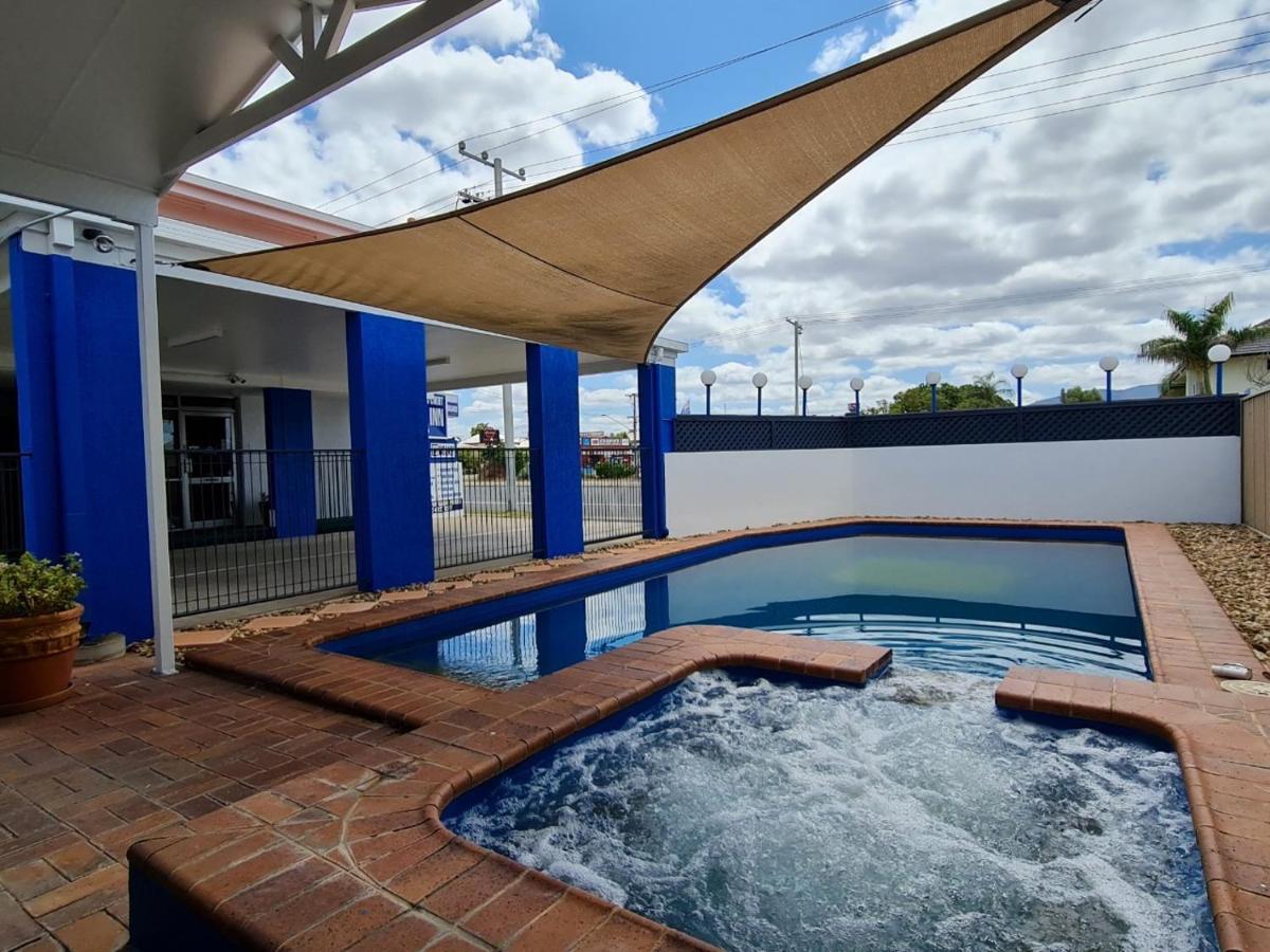 Rockhampton Court Motor Inn Zewnętrze zdjęcie