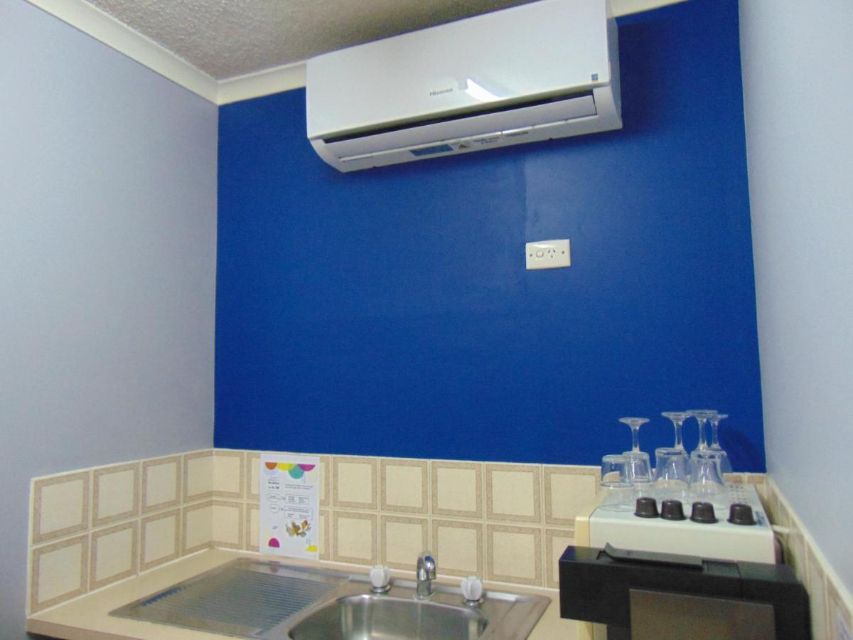 Rockhampton Court Motor Inn Zewnętrze zdjęcie